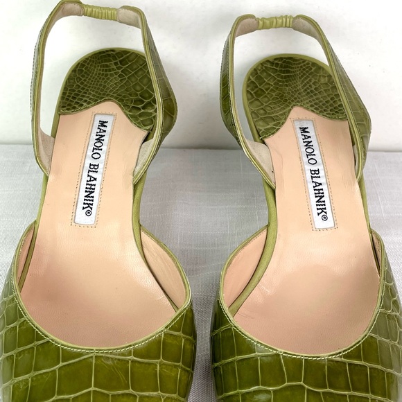 Manolo Blahnik Green Alligator Slipback Pumps size 39 - Picture 3 of 9